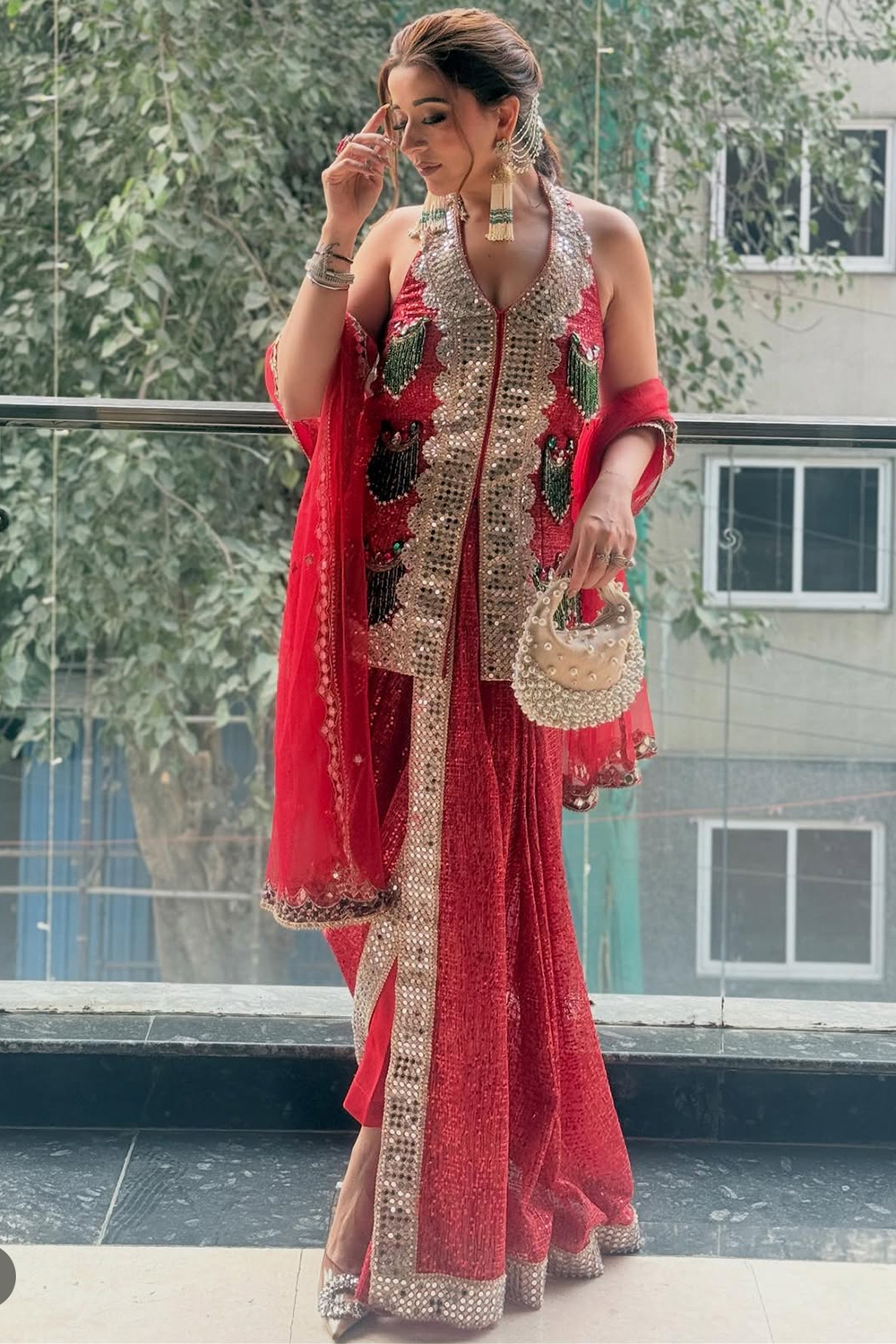 Loved-by-Influencers-IMG-1000-X-1500-px_0005_Guneet kaur