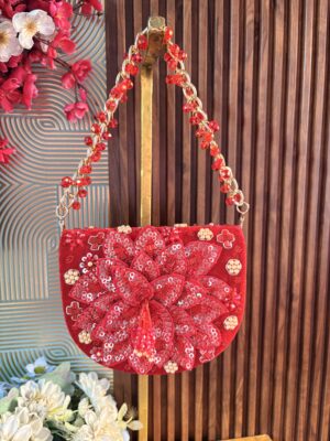 Rossa Clutch