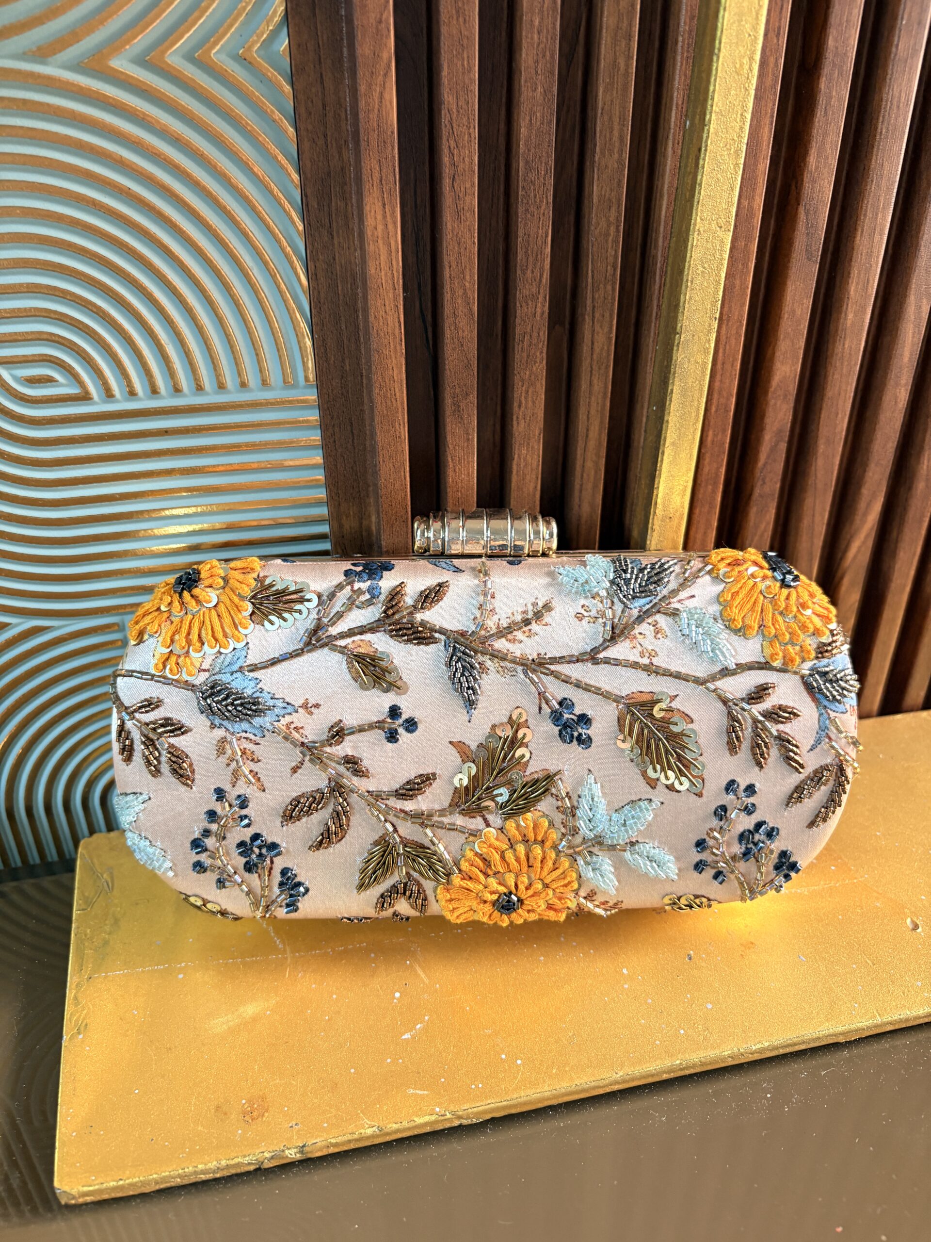 Basanti Clutch - Image 1