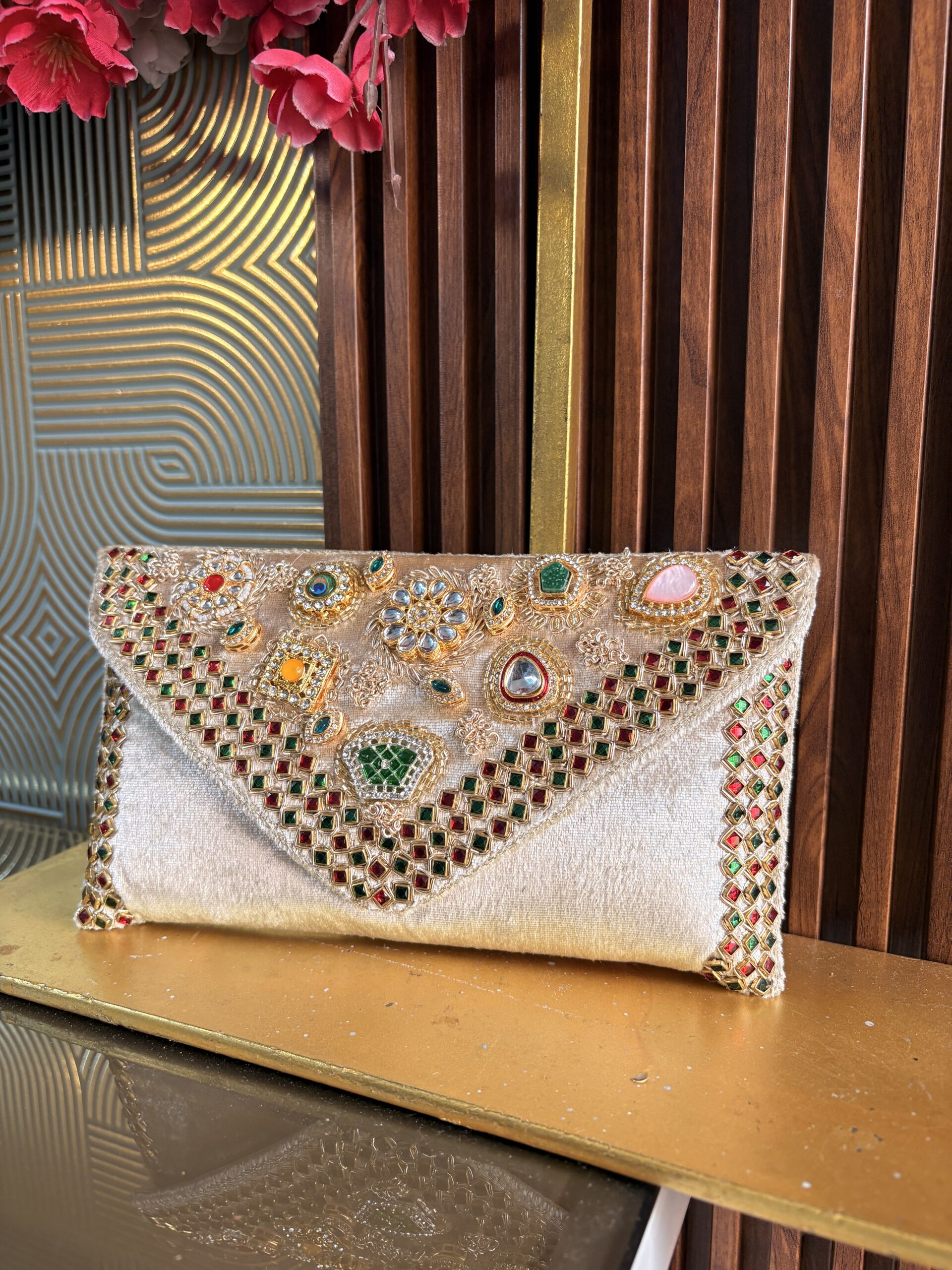 Maharani Velvet Clutch - Image 2